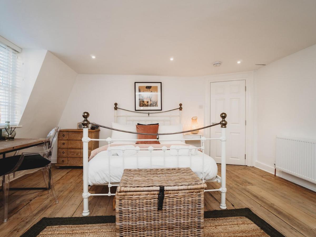 Pass The Keys Stylish 2 Bed Eco Flat In The Heart Of Bath Leilighet Eksteriør bilde