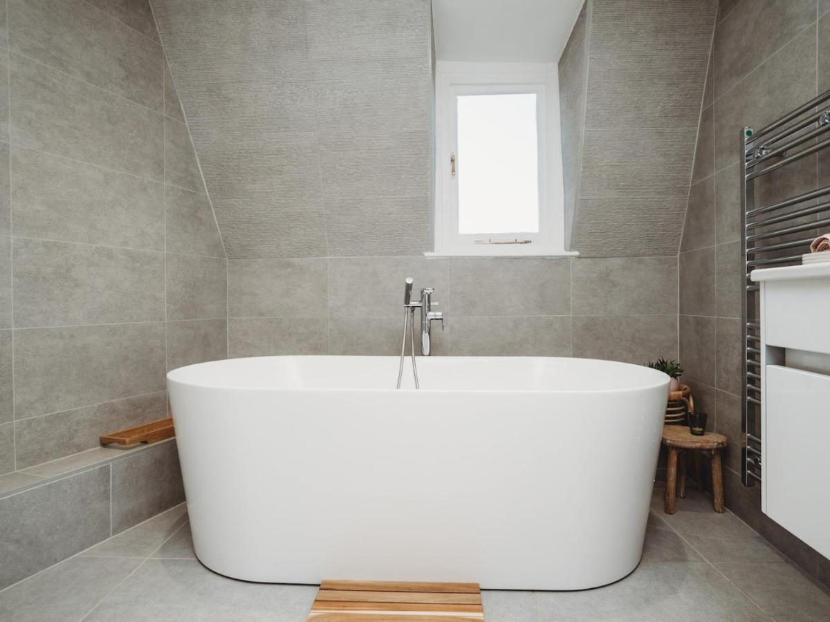 Pass The Keys Stylish 2 Bed Eco Flat In The Heart Of Bath Leilighet Eksteriør bilde