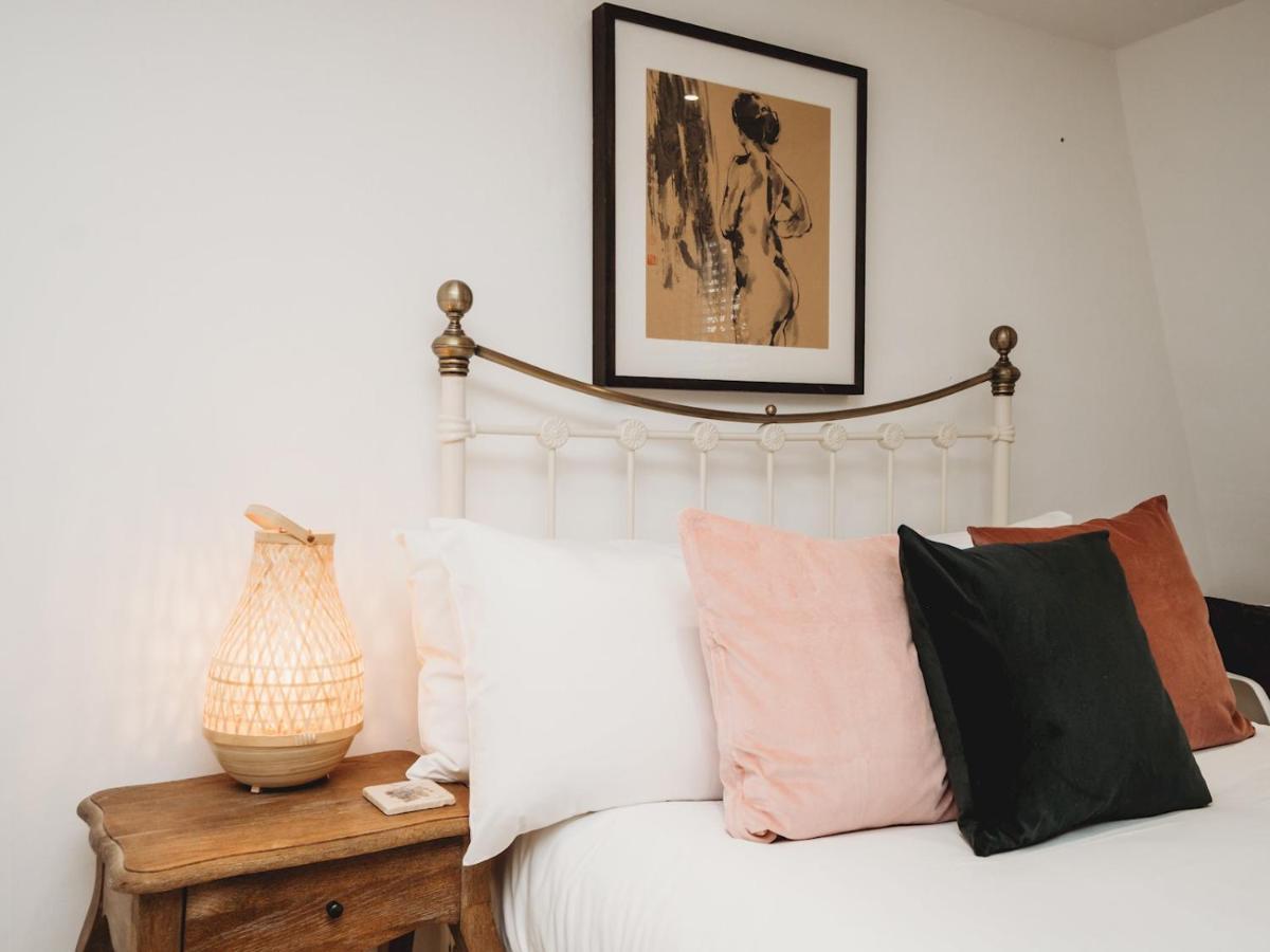 Pass The Keys Stylish 2 Bed Eco Flat In The Heart Of Bath Leilighet Eksteriør bilde